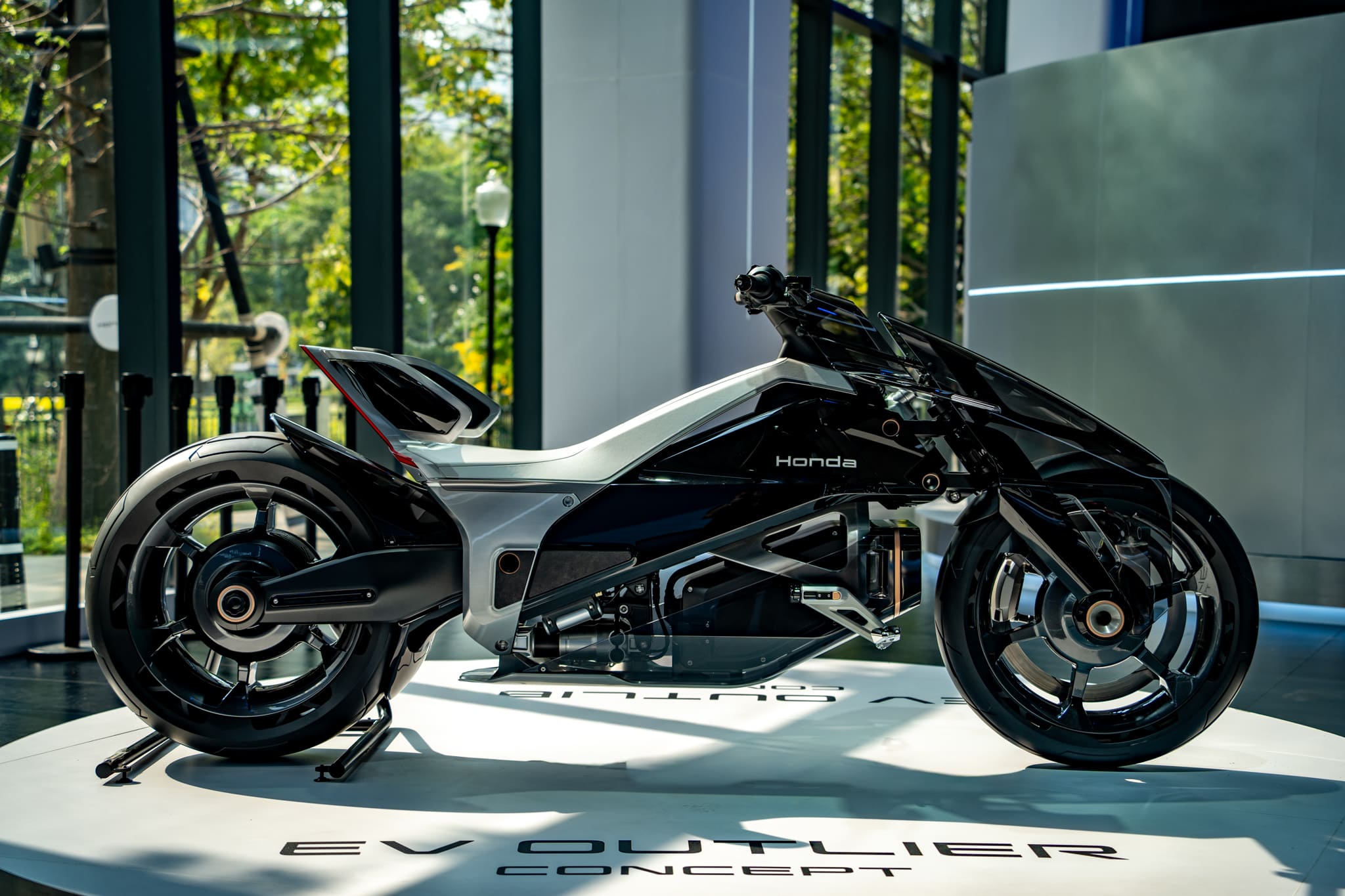 EV Outlier Concept (2)